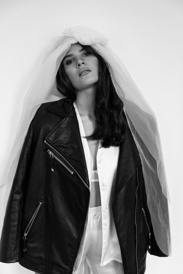 Дерзкая свадебная съемка. Черно-белые кадры Павла Голубничего