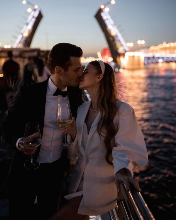 Ободки для свадебного образа