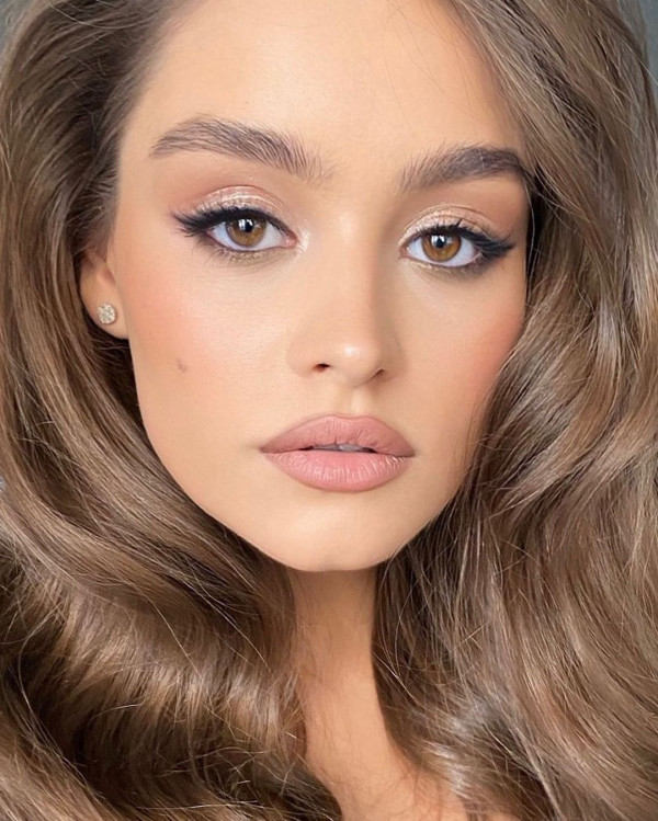 Стилисты Алена Васильева