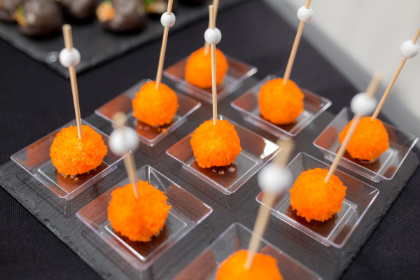 Кейтеринг Хангри Вульф