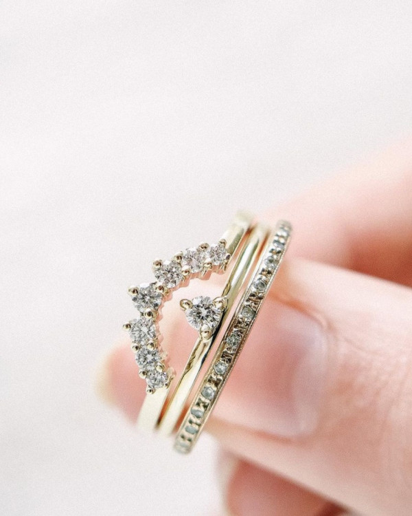 Помолвочные кольца от дизайнеров из разных уголков