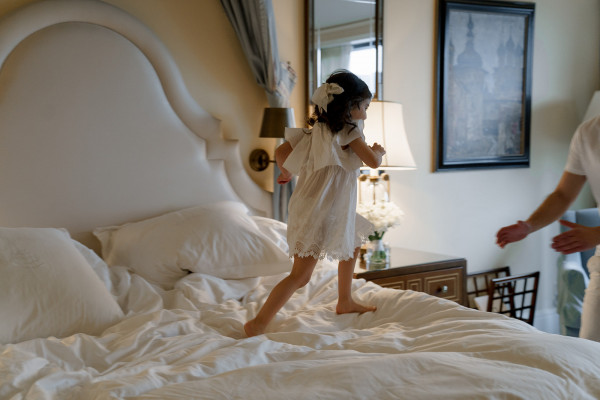 Лена, Паша и Амели. Трогательный свадебный день