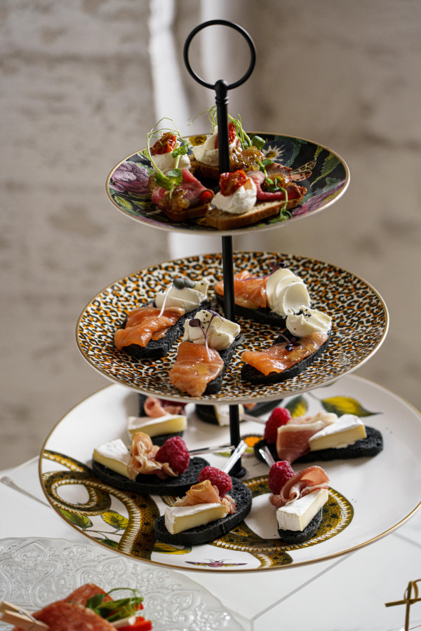 Кейтеринг Хангри Вульф