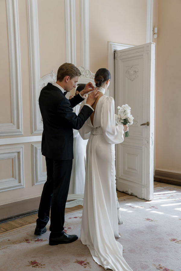 Из города на природу: свадебный ужин в