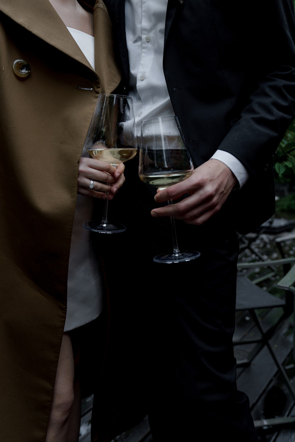 Черные босоножки, дождливый Петербург и свадьба с