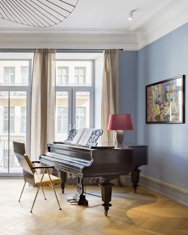 Свадьба в Петербурге. Где остановиться молодоженам, если