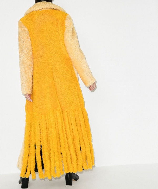 Что надеть поверх свадебного платья осенью