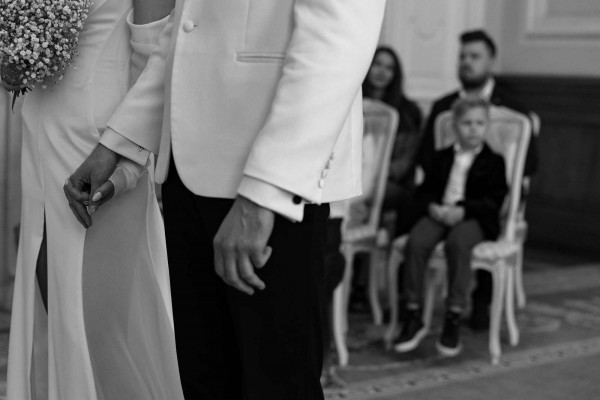 Дерзкая свадебная съемка. Черно-белые кадры Павла Голубничего