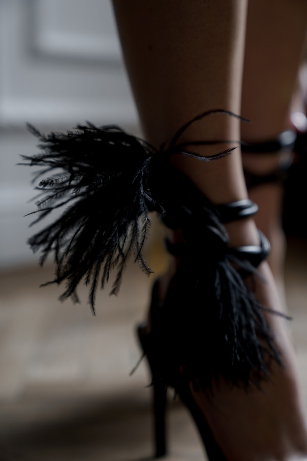 Черные босоножки, дождливый Петербург и свадьба с