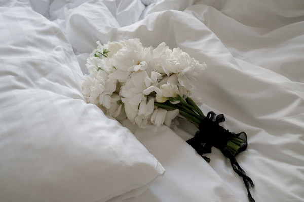 Черные босоножки, дождливый Петербург и свадьба с