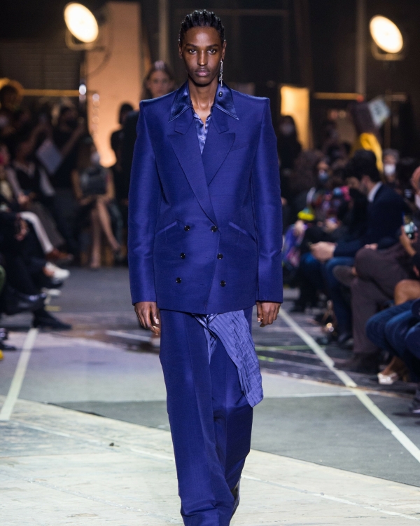 Идеи образов для жениха из осенних коллекций