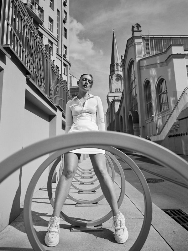 Диджеи Лена Зозуля