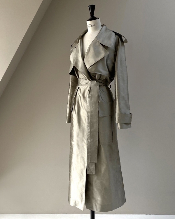 10 актуальных тренчей для образа невесты