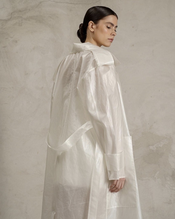 10 актуальных тренчей для образа невесты