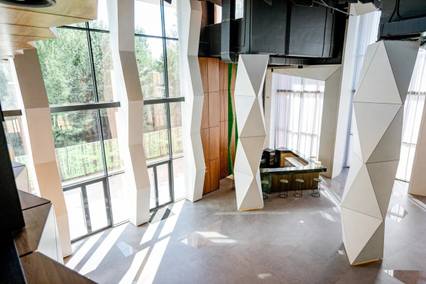 Площадки La Pino Hall