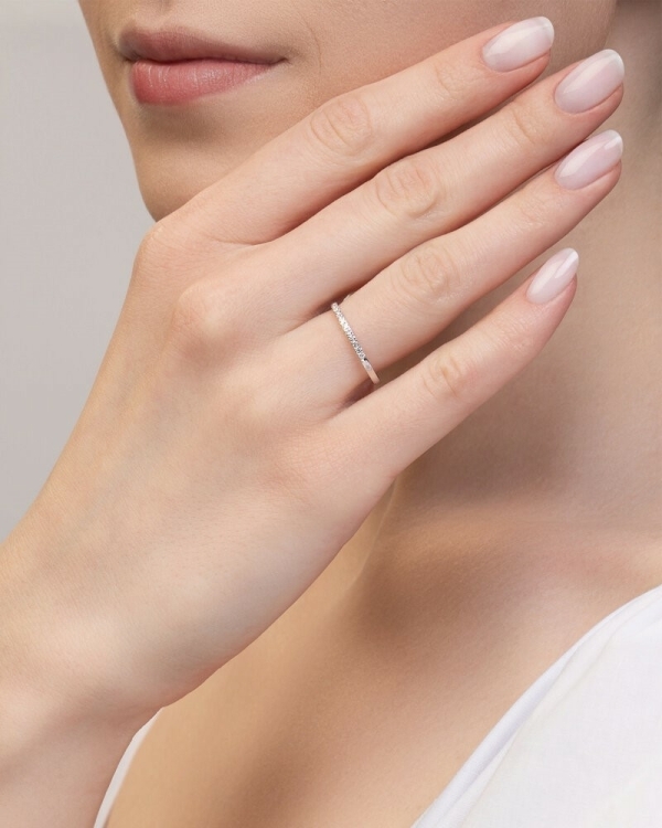 Где искать классические обручальные кольца в Питере?