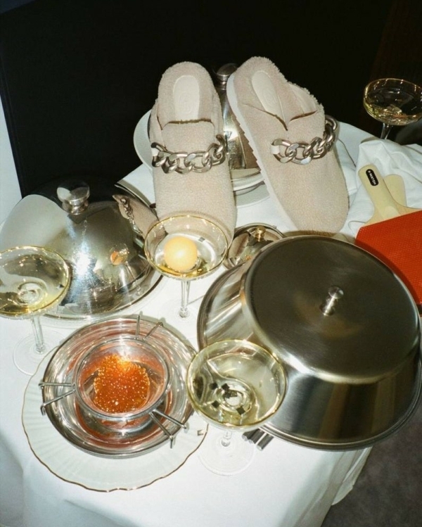 Как отметить девичник в Питере?