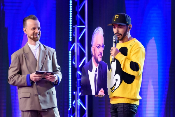 Ведущие Михаил Белянин