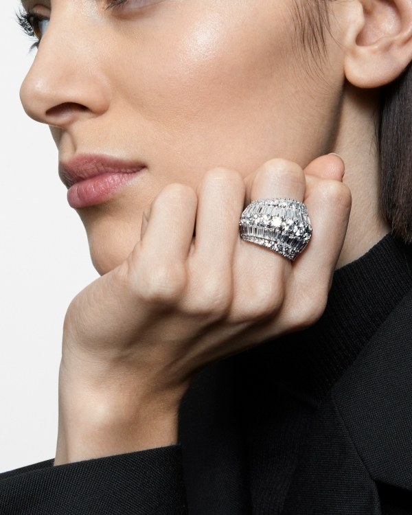 Где найти помолвочное кольцо с нестандартным дизайном?