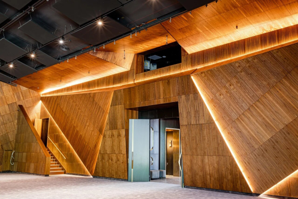 Площадки La Pino Hall