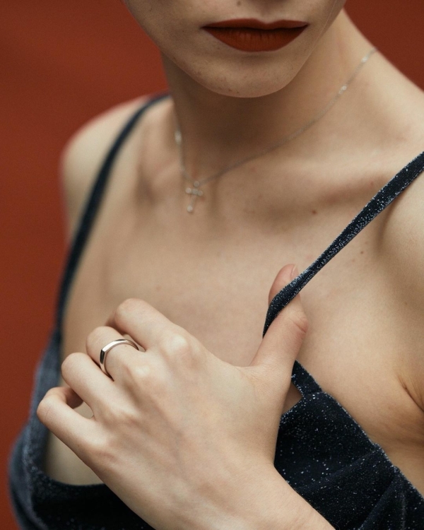 Где искать классические обручальные кольца в Питере?