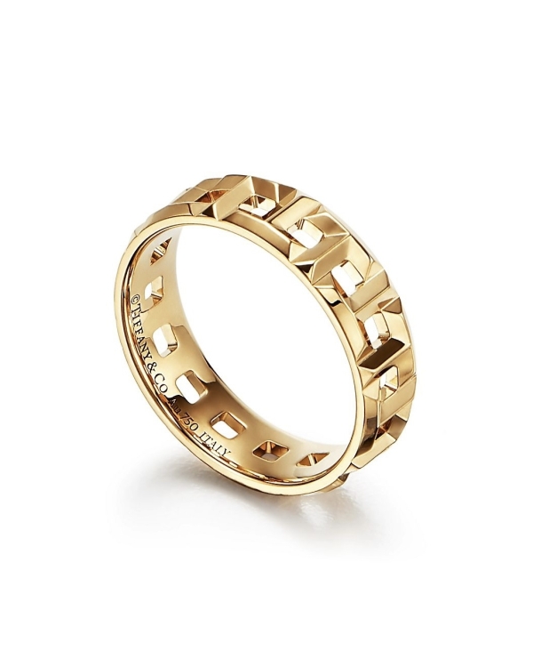 Ювелирный маршрут: где купить обручальные кольца брендов,