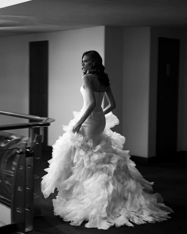 Как носить локоны в 2022?