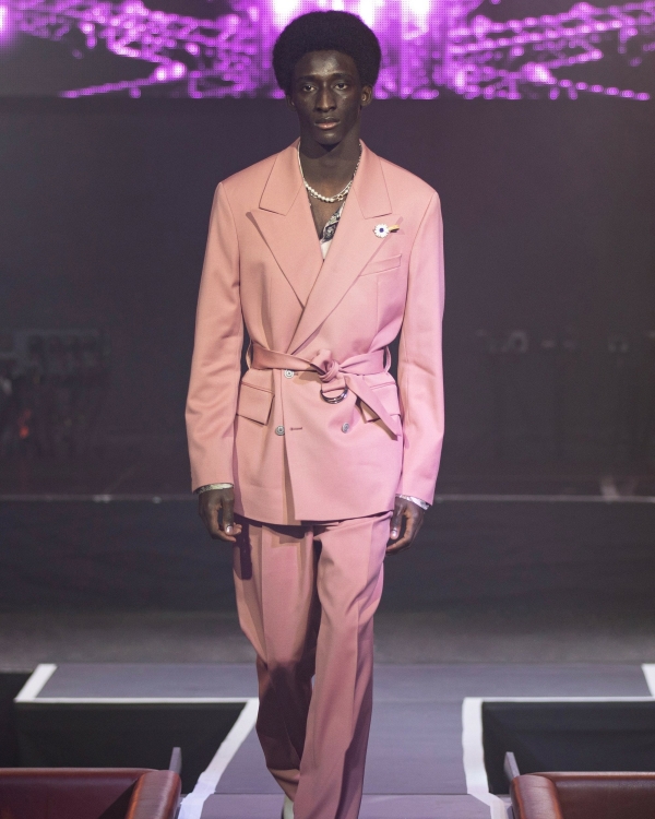 Идеи образов для жениха из осенних коллекций