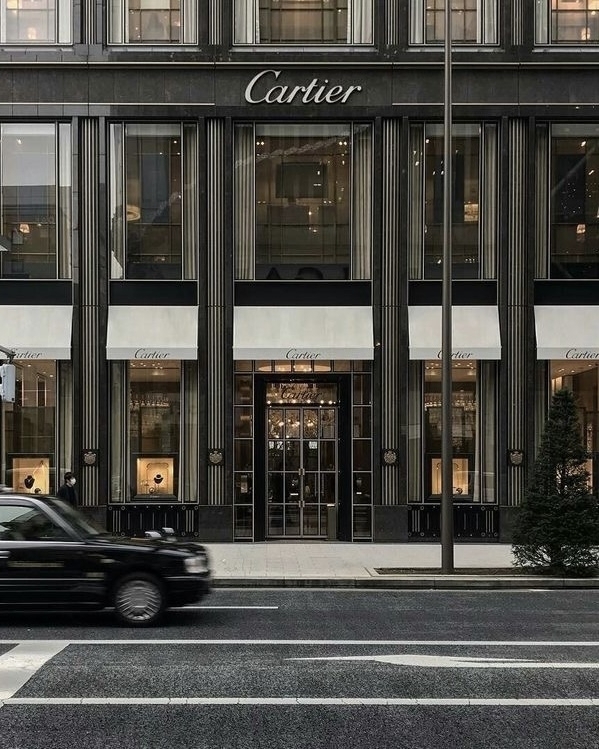 Ювелирный маршрут: где купить обручальные кольца брендов,