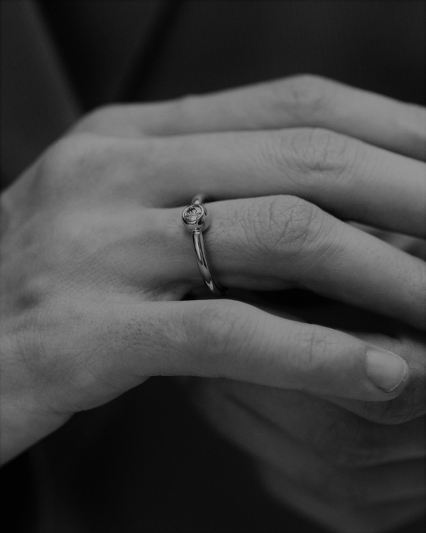 Где найти помолвочное кольцо с нестандартным дизайном?