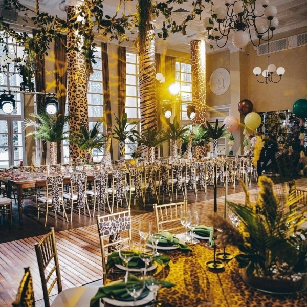 Площадки Villa Politica