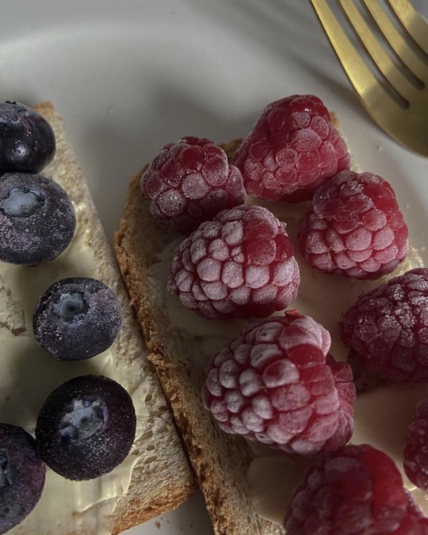 Продукты, которые повышают уровень гормона счастья