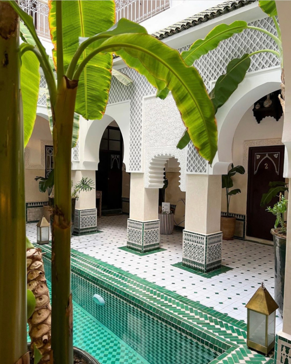 Где провести медовый месяц в бархатный сезон?