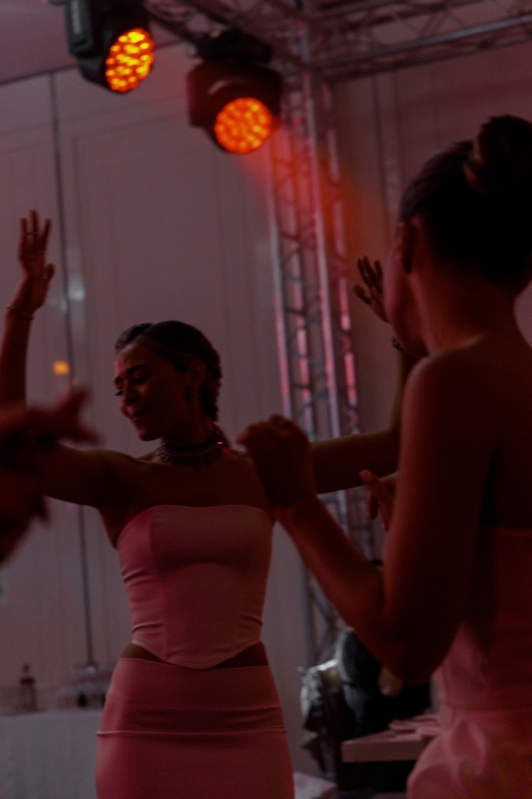 Интервью с невестой: об осознанной помолвке, 4-х