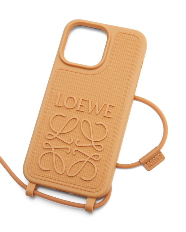 От лимитированных ракеток до дизайнерской надувной лодки: