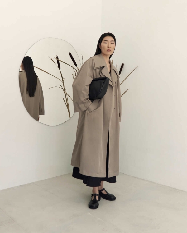 Что надеть поверх свадебного платья? 12 вариантов