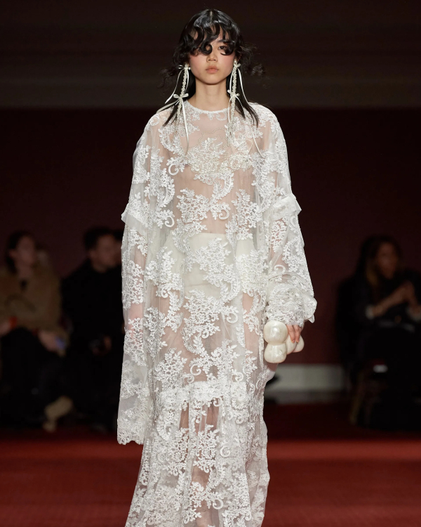 На заметку невестам: осенне-зимние тренды с модных