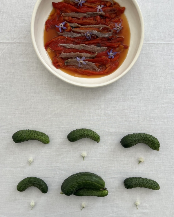 Как оформить свадебный стол с помощью еды?