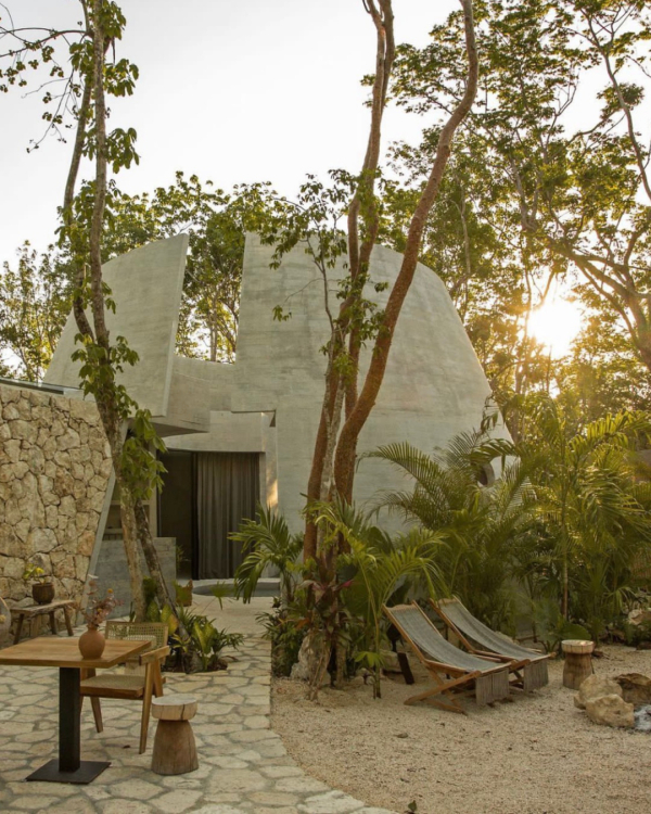 Где провести медовый месяц в бархатный сезон?