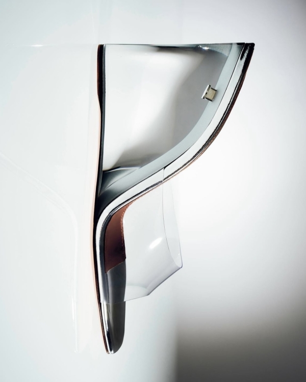 10 идеальных прозрачных туфель на свадьбу