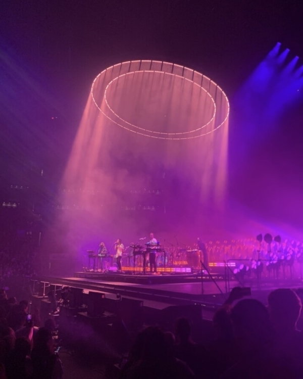 Свет новой любви: lighting-дизайн в оформлении свадьбы