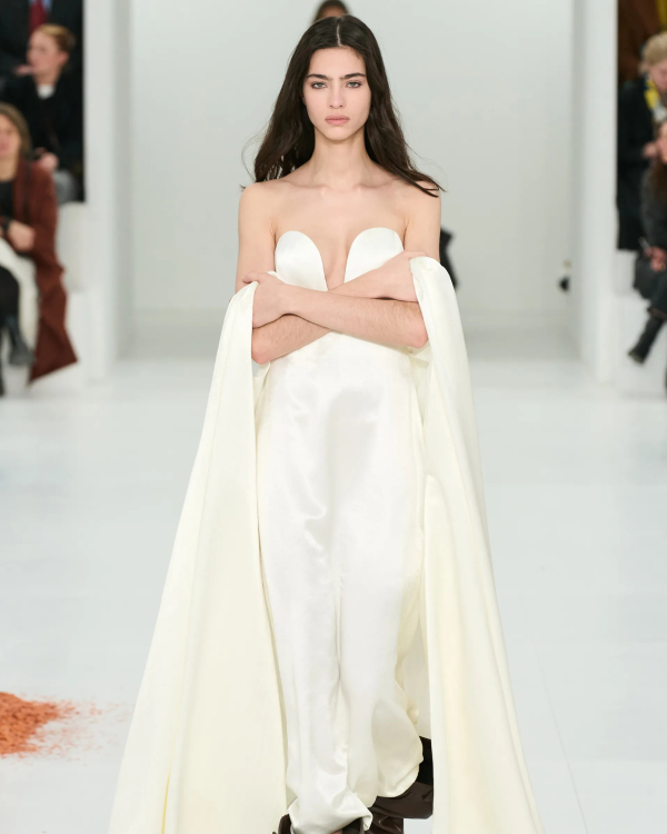 На заметку невестам: осенне-зимние тренды с модных