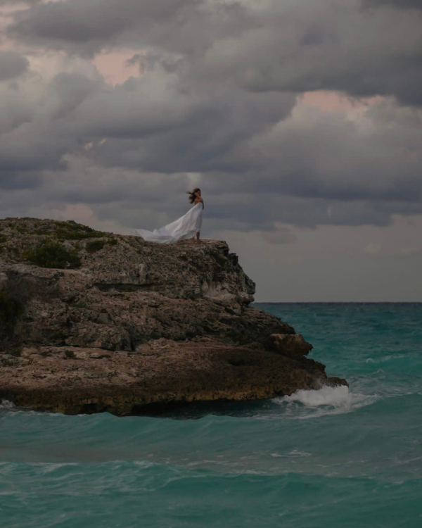 Где провести медовый месяц в бархатный сезон?