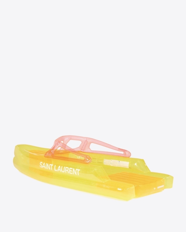 От лимитированных ракеток до дизайнерской надувной лодки: