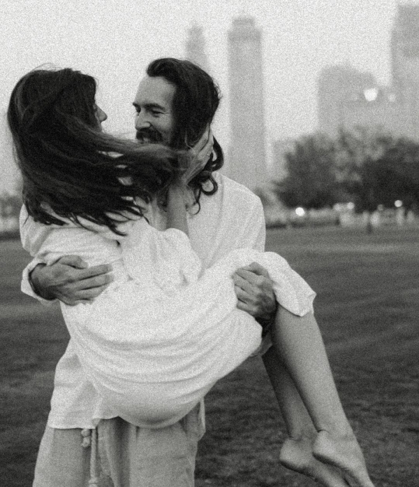 Нетривиальные ароматы российских брендов для невест