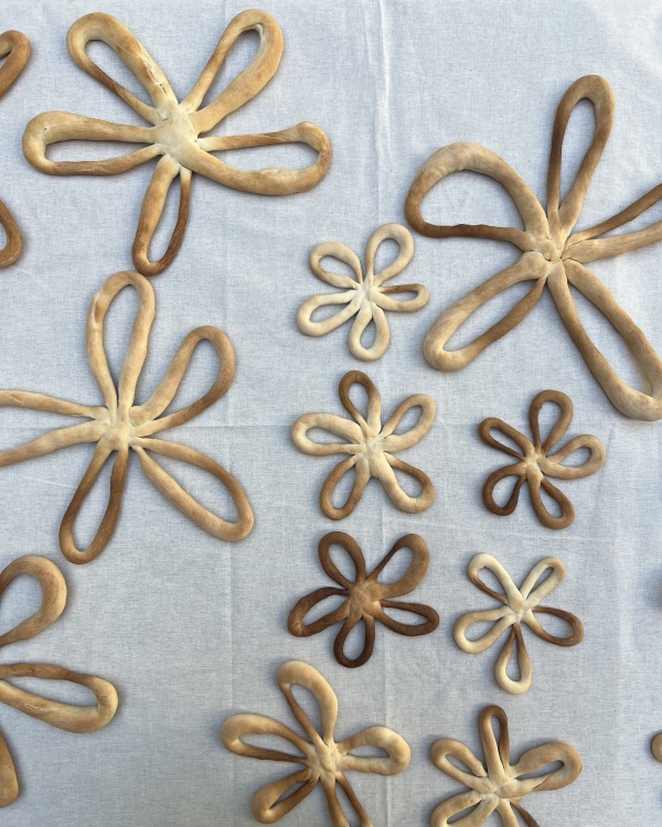 Как оформить свадебный стол с помощью еды?