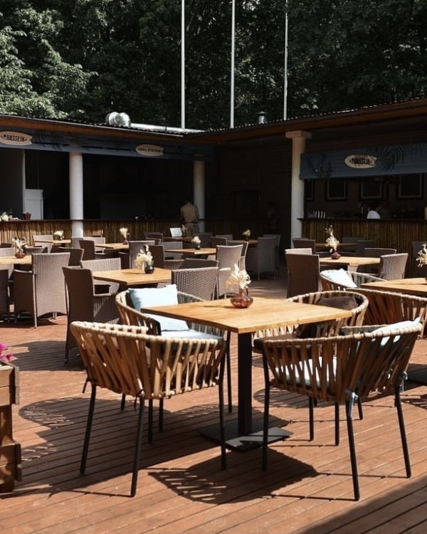 5 открытых бассейнов в Москве для летнего