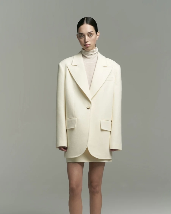 Back to office. 20 модных образов в