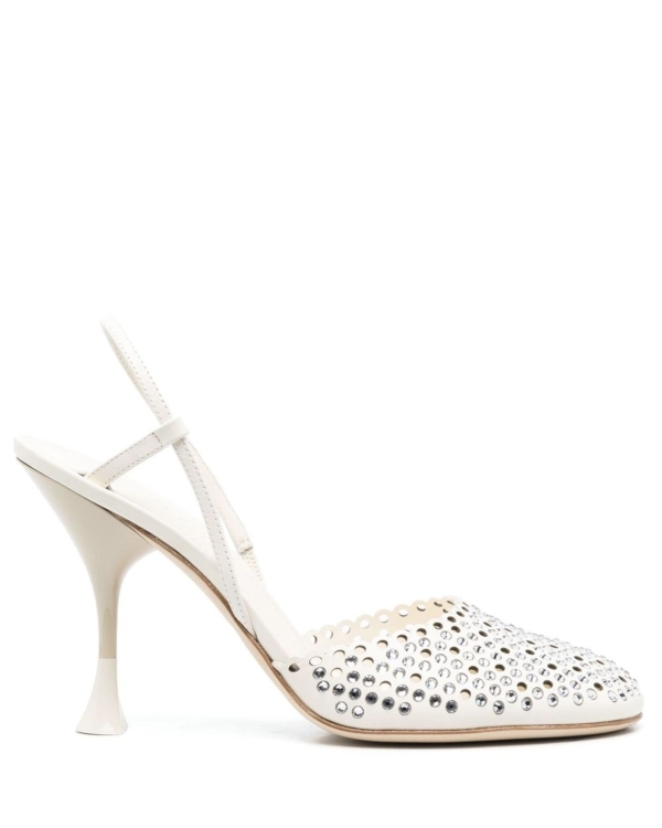 Повод есть. Показываем 20 пар блестящих туфель