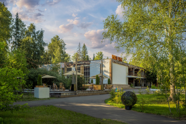 Площадки The Birch